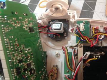 devo_12e_voice_soundbox_sm.jpg devo_12e_voice_soundbox_sm.jpg